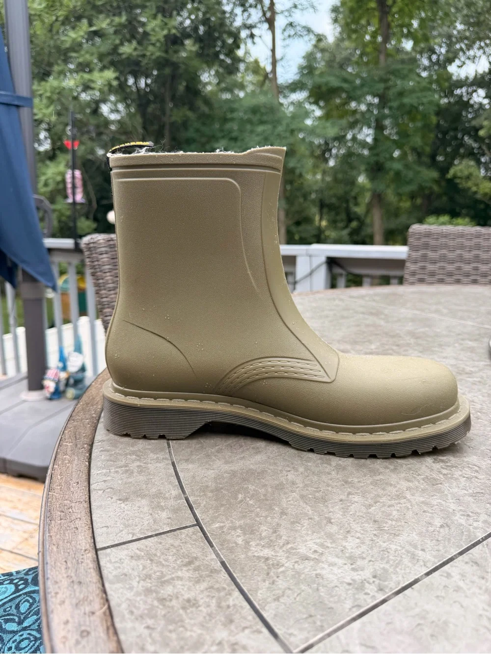Dr. Martens unisex Olive 1460 Rain Boots